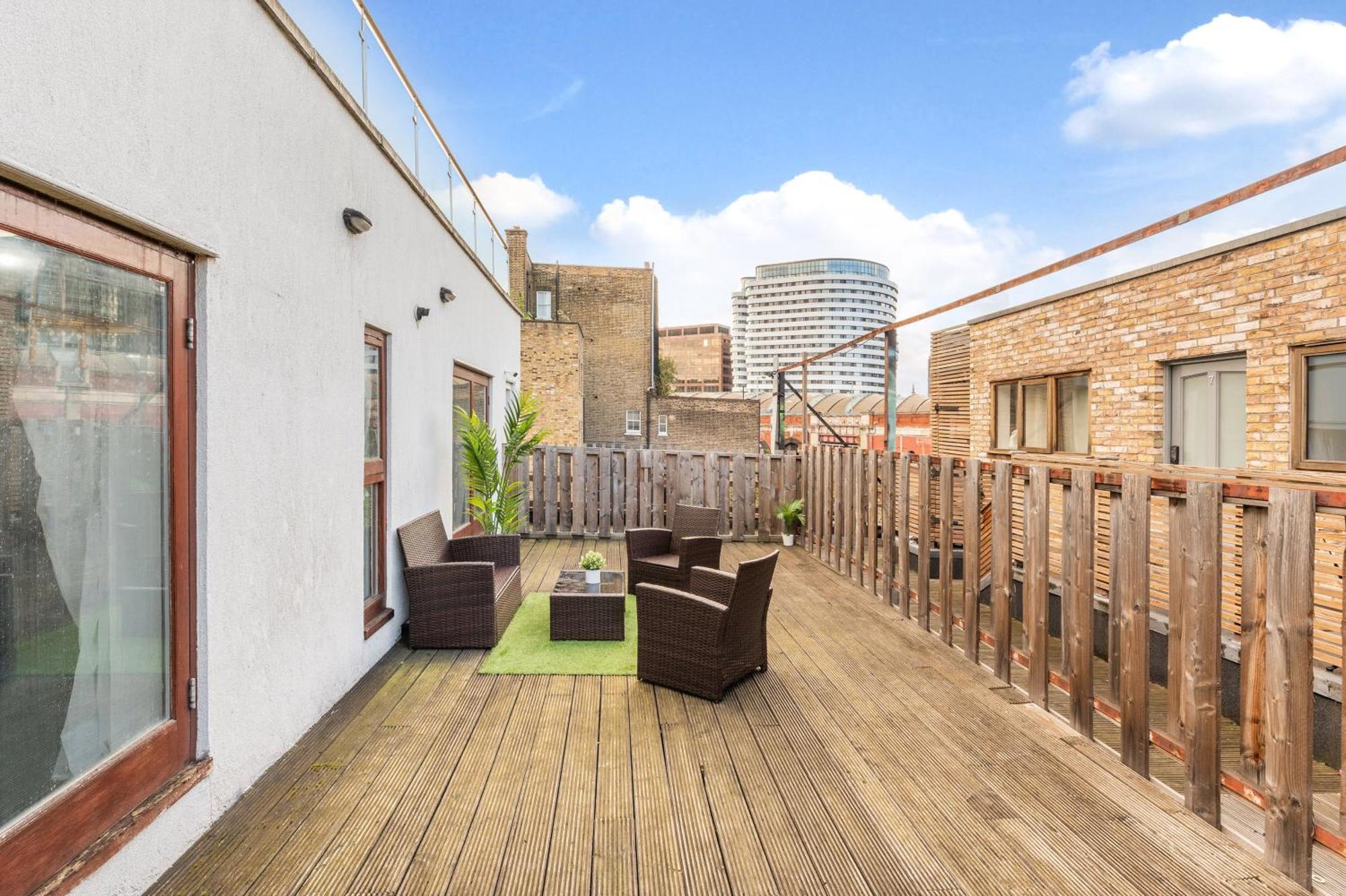 London Waterloo Apartment With Large Private Terrace - View Of The London Eye - 1 Bedroom 1 Bath Exterior foto